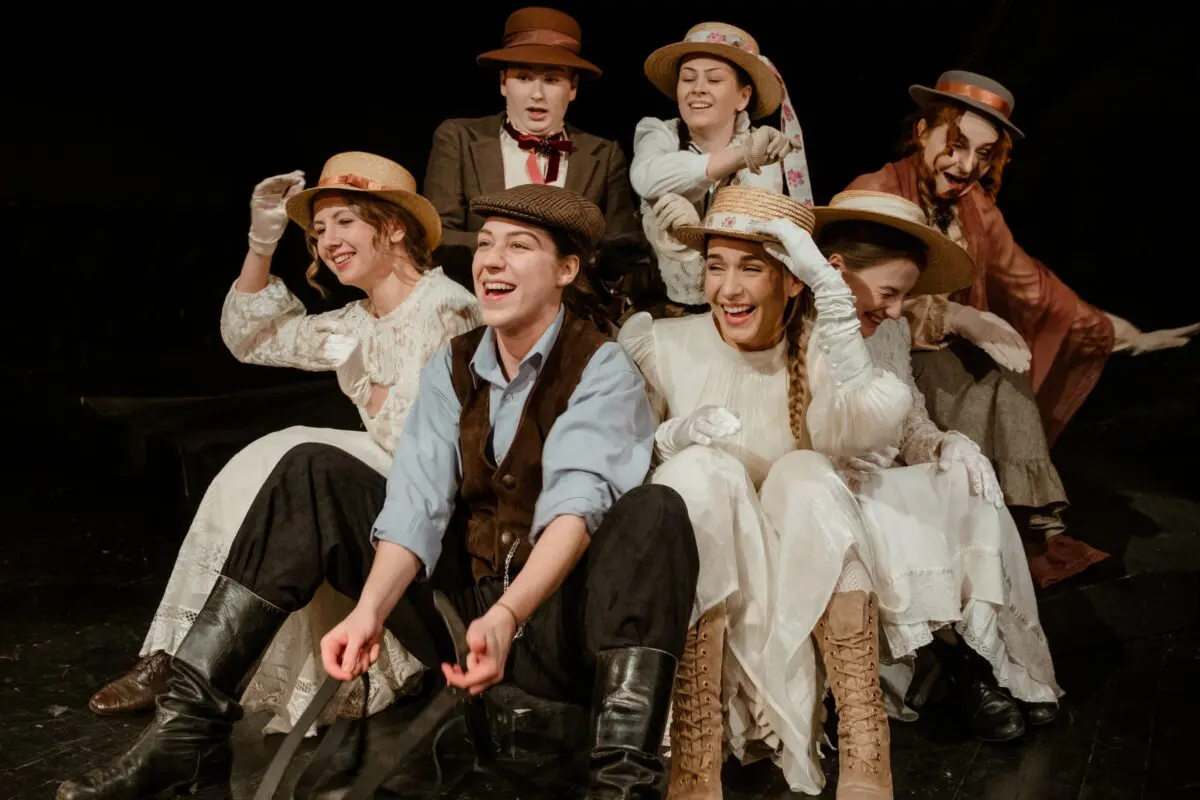 Otwórz zdjęcie 2 z 15 w pełnym rozmiarze