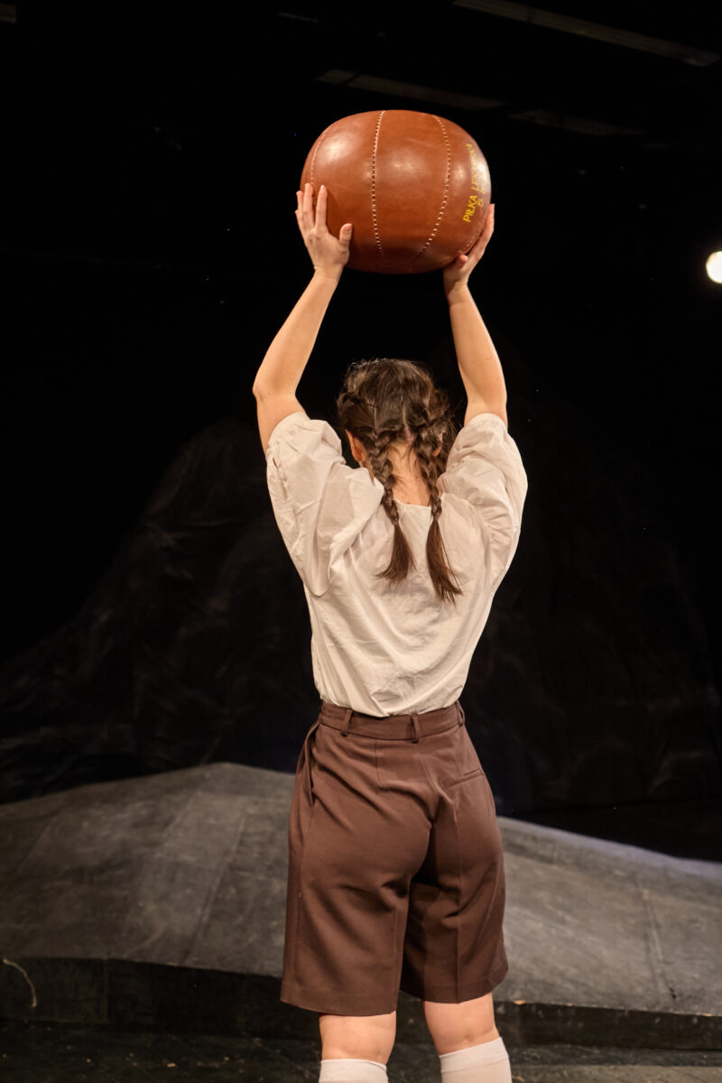 Otwórz zdjęcie 12 z 14 w pełnym rozmiarze